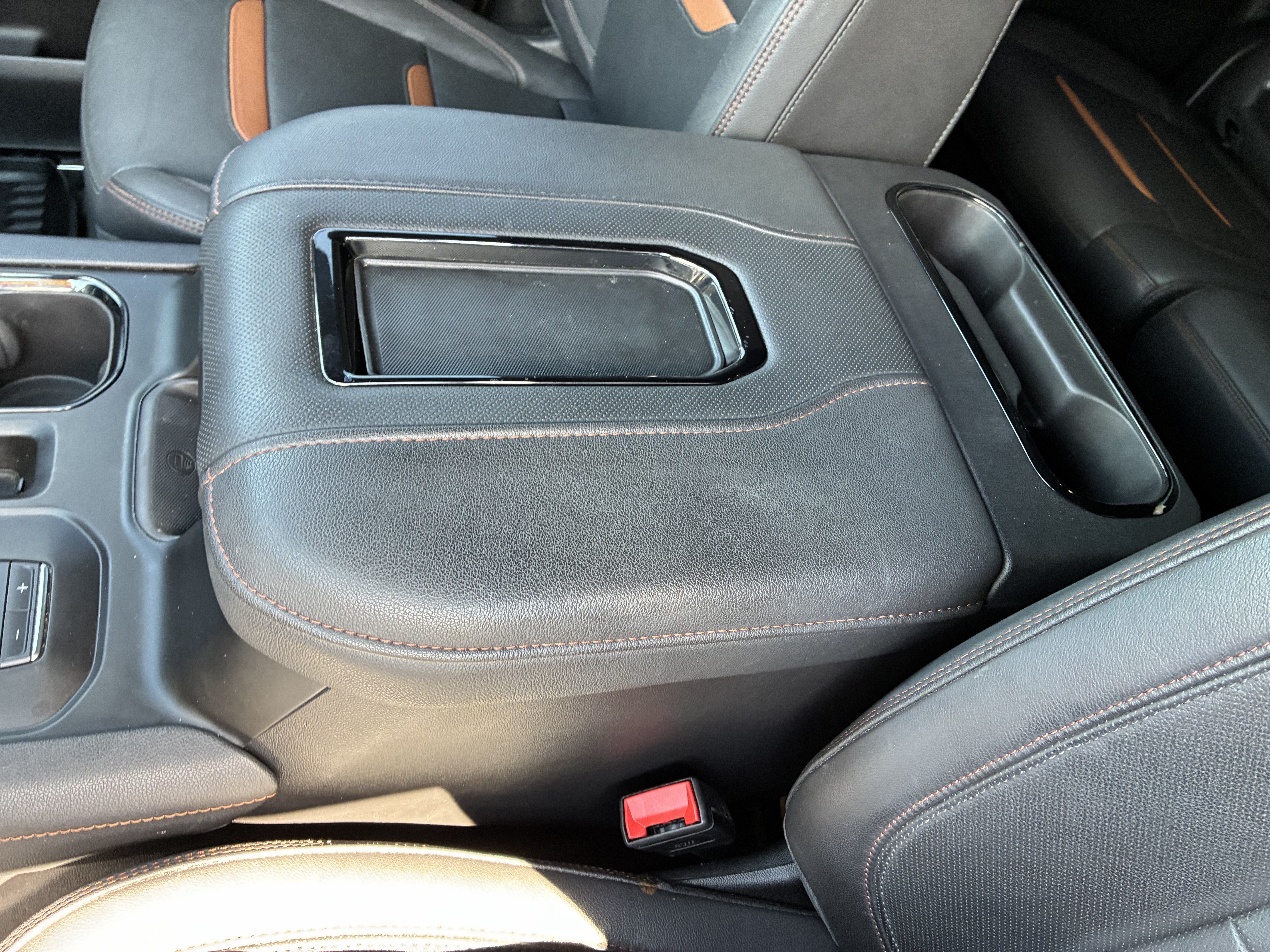 Used 2022 GMC Sierra 1500 AT4 AWD/4WD image 35