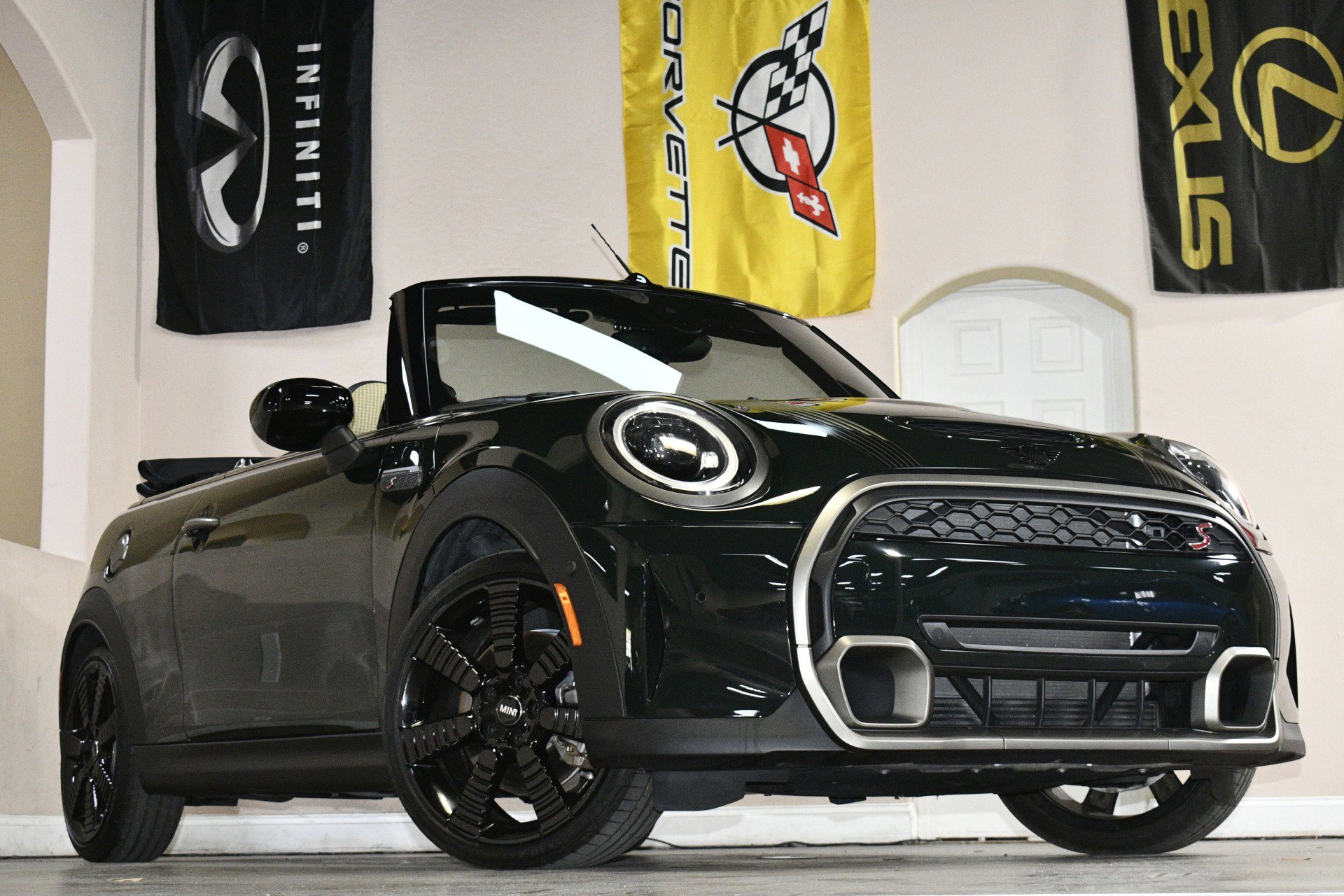 Used 2023 MINI Cooper S w/ MINI Resolute Edition image 83