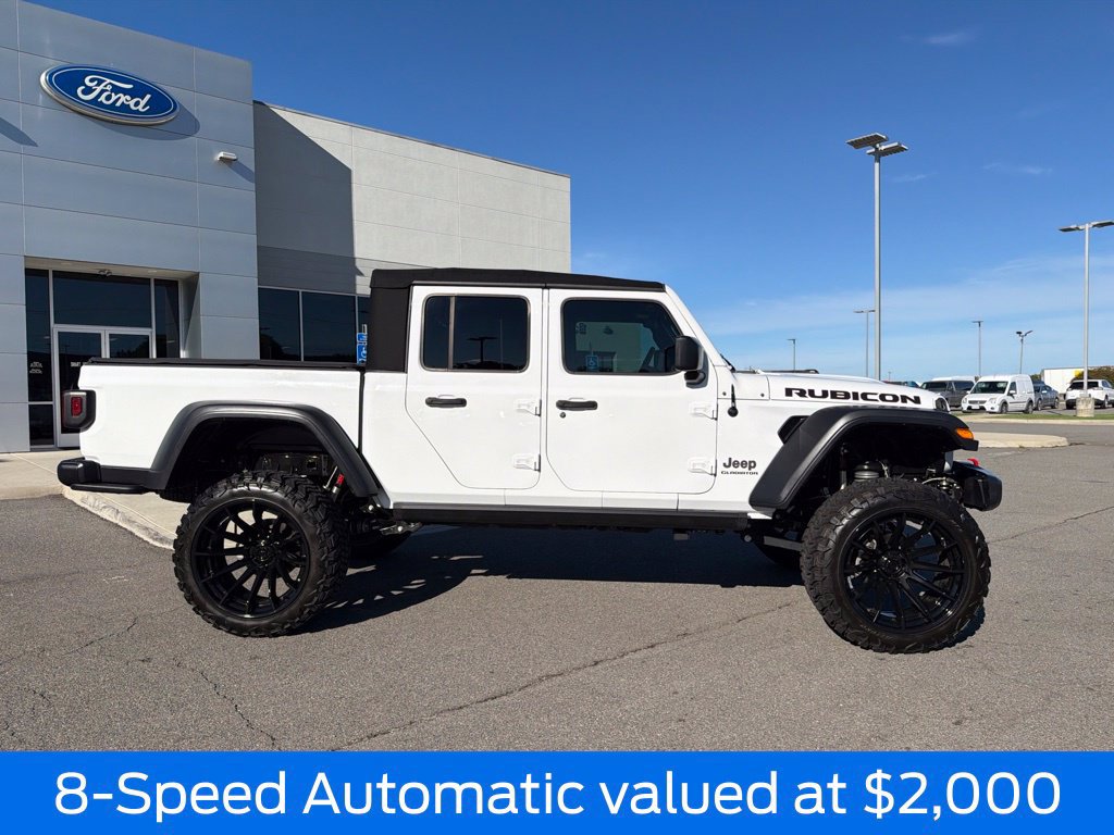 Used 2020 Jeep Gladiator Rubicon w/ Cold Weather Group AWD/4WD image 2