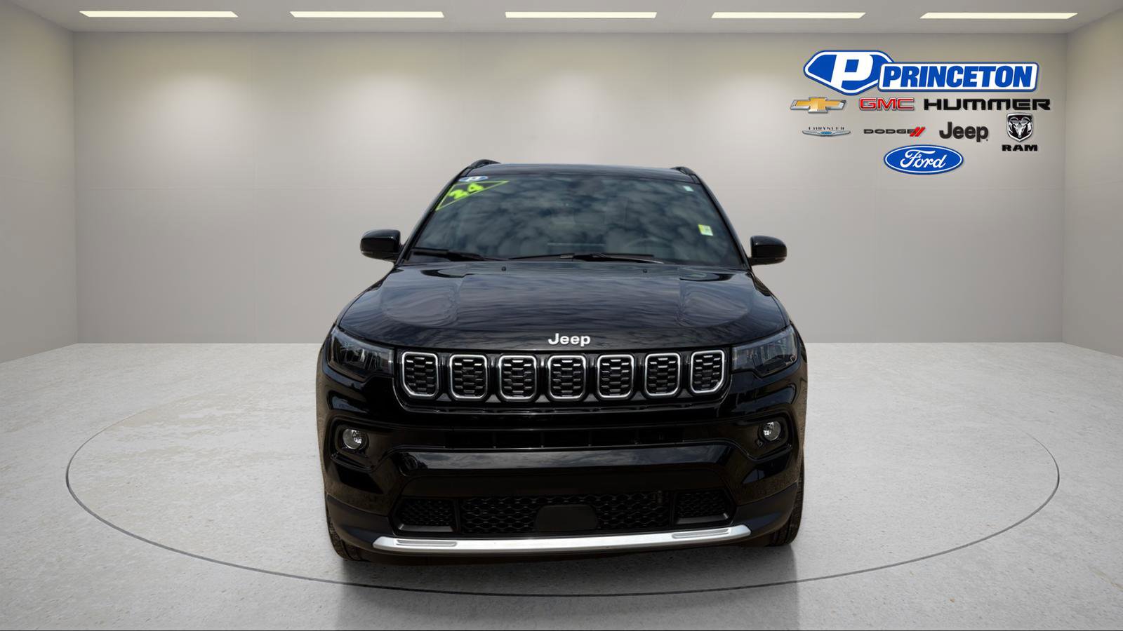 Used 2024 Jeep Compass Limited image 2