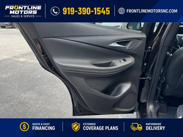 Used 2022 Buick Encore GX Essence w/ Experience Buick Package FWD image 16