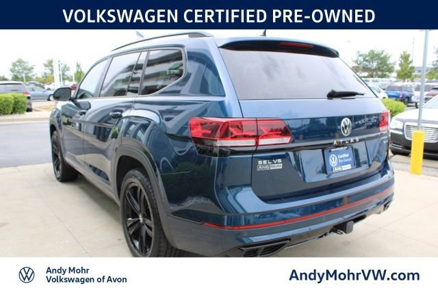 Used 2023 Volkswagen Atlas SEL R-Line AWD/4WD image 4