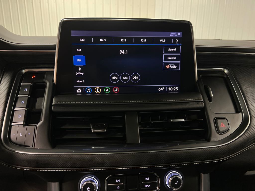 Certified 2021 GMC Yukon SLT w/ SLT Premium Package AWD/4WD image 23