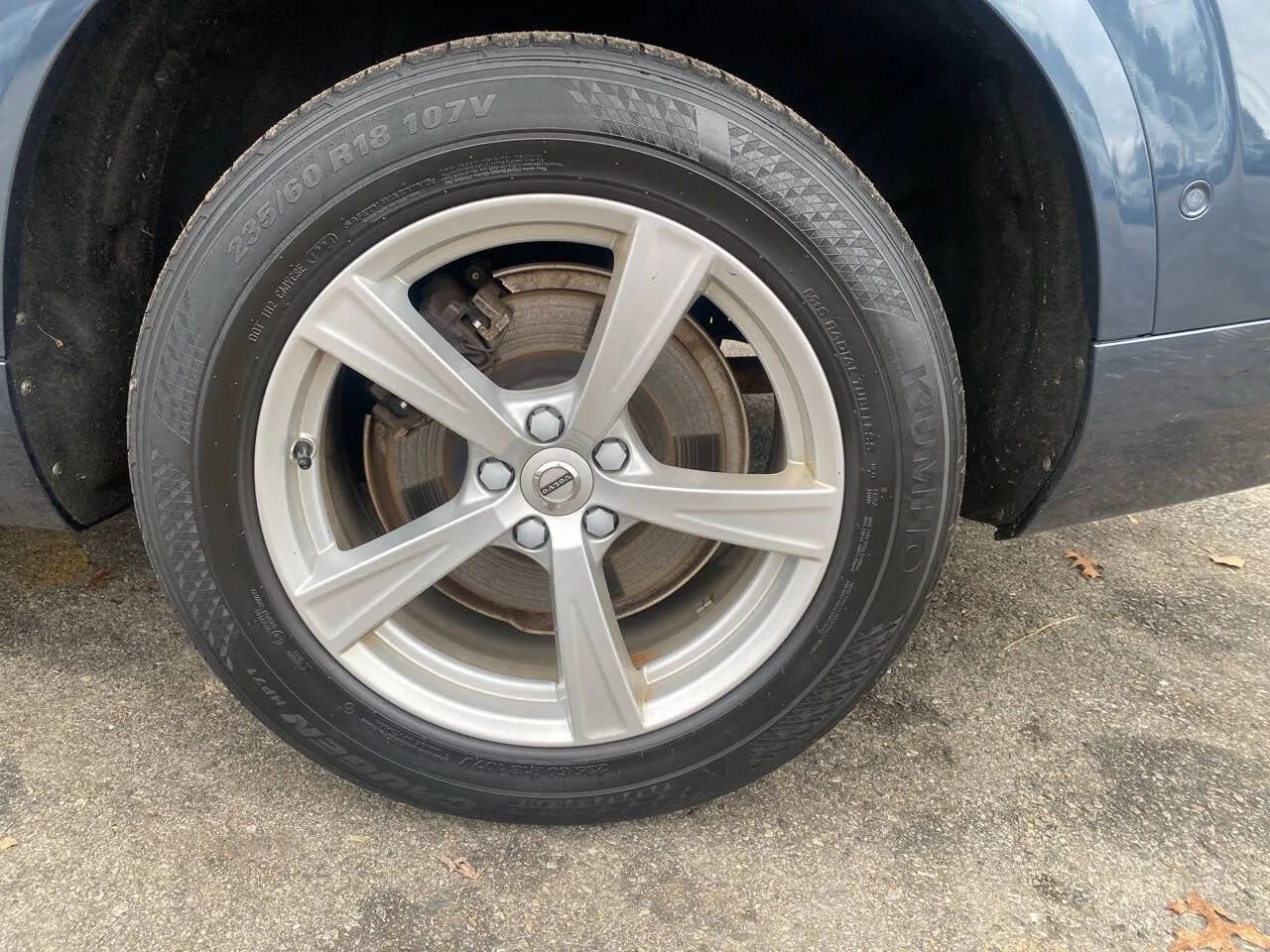 Used 2019 Volvo XC90 T5 Momentum w/ Advanced Package image 9