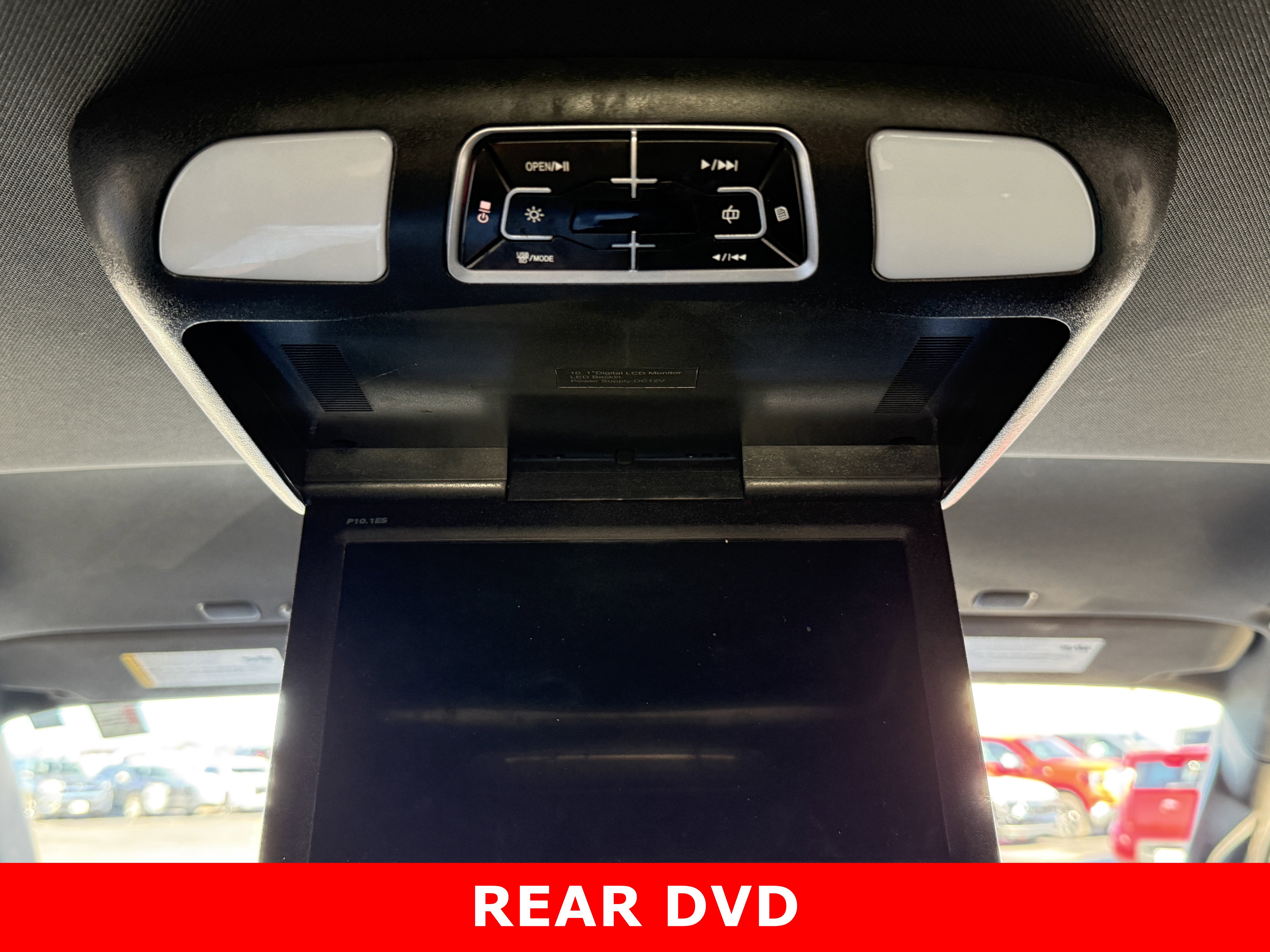 Used 2021 Chevrolet Suburban Premier image 27