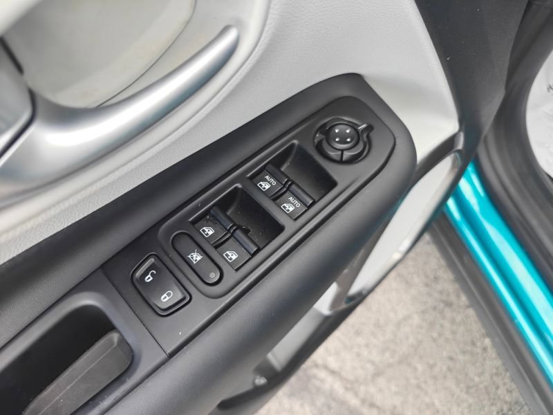 Used 2022 Jeep Renegade Latitude image 14