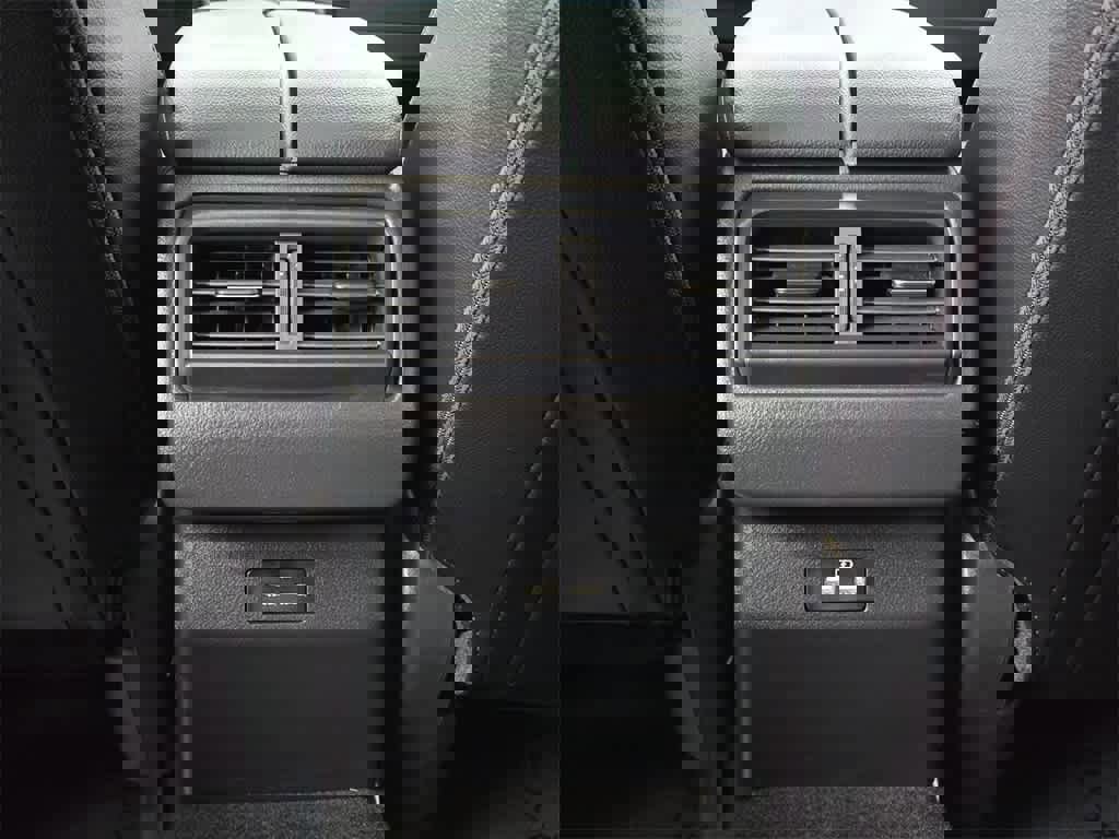 Used 2024 MAZDA CX-50 AWD 2.5 S w/ Preferred Package image 13