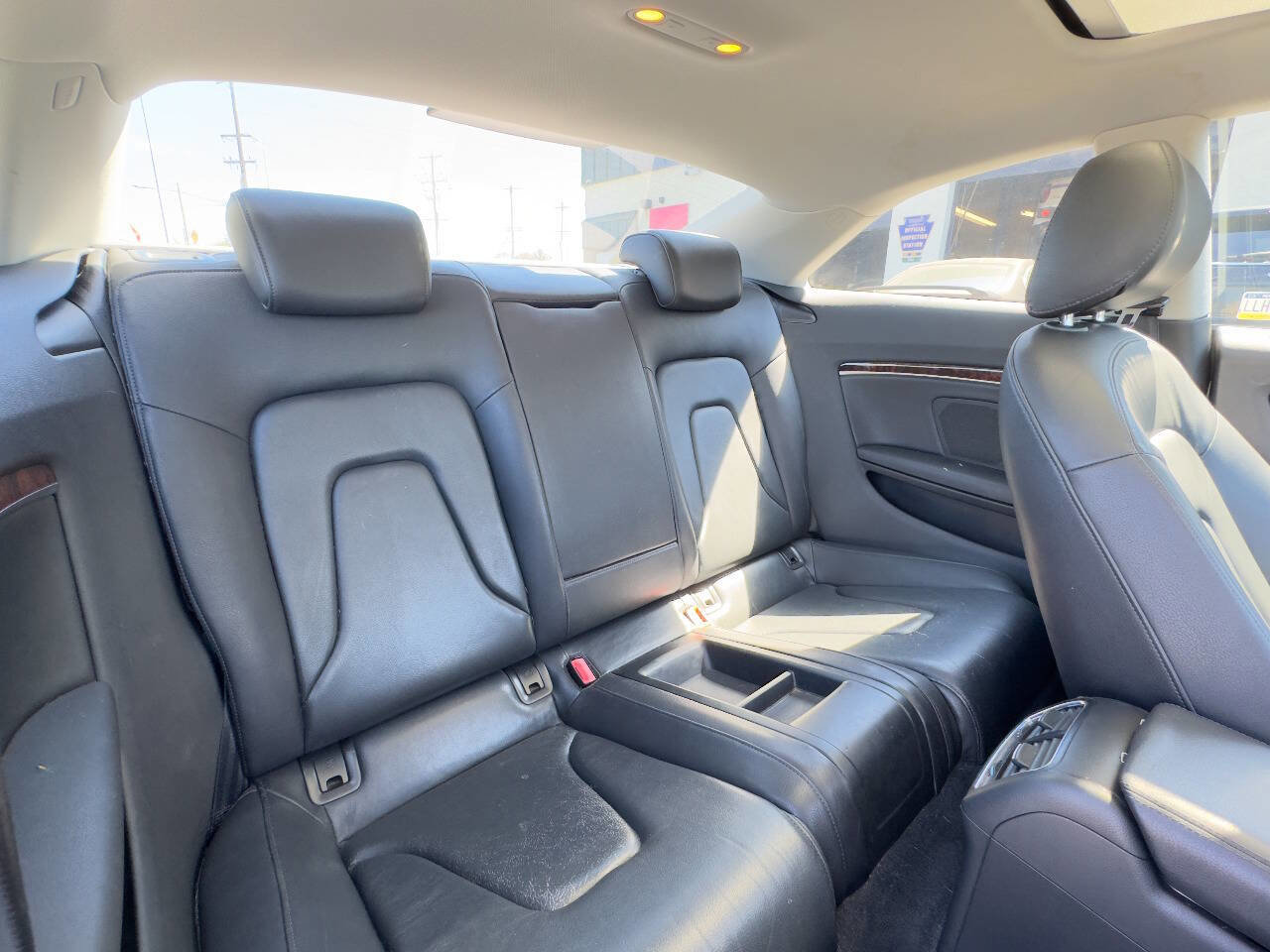 Used 2011 Audi A5 2.0T Premium Plus w/ Premium Plus Pkg image 12