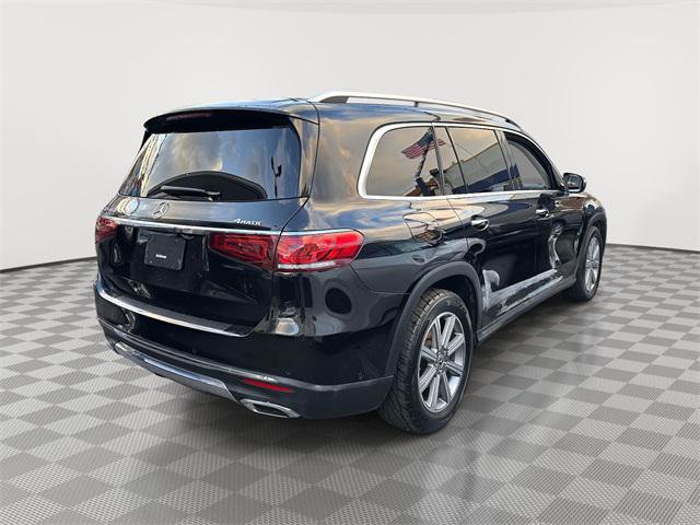 Used 2023 Mercedes-Benz GLS 450 4MATIC image 2