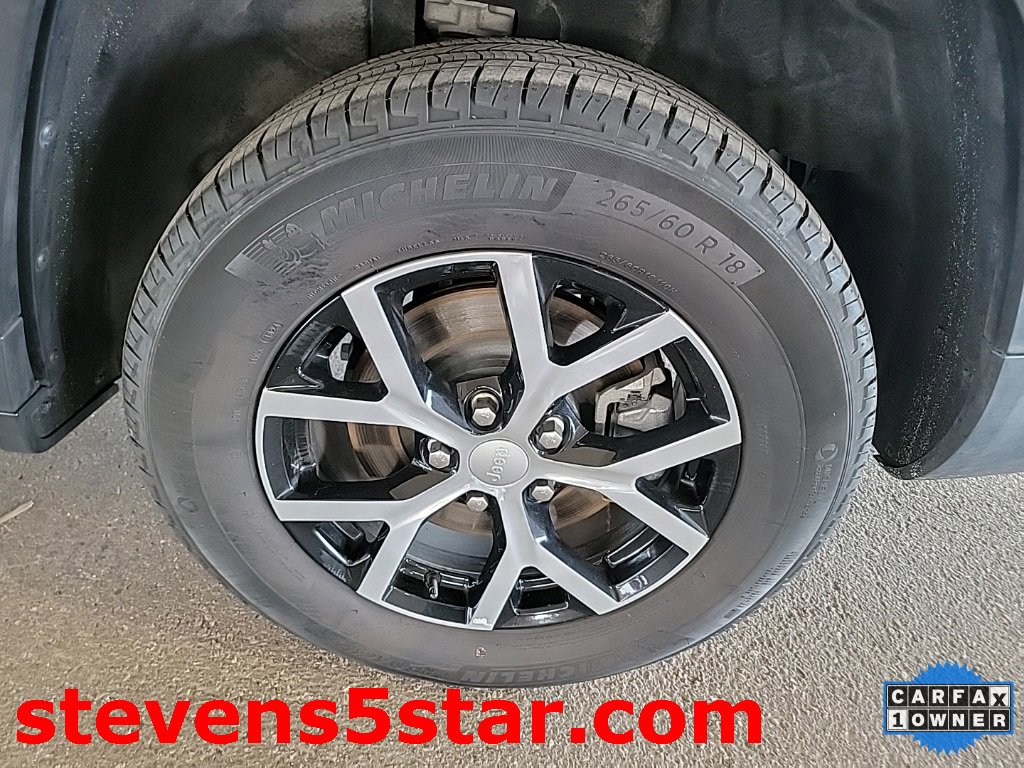 Used 2024 Jeep Grand Cherokee L Limited w/ Luxury Tech Group II image 11