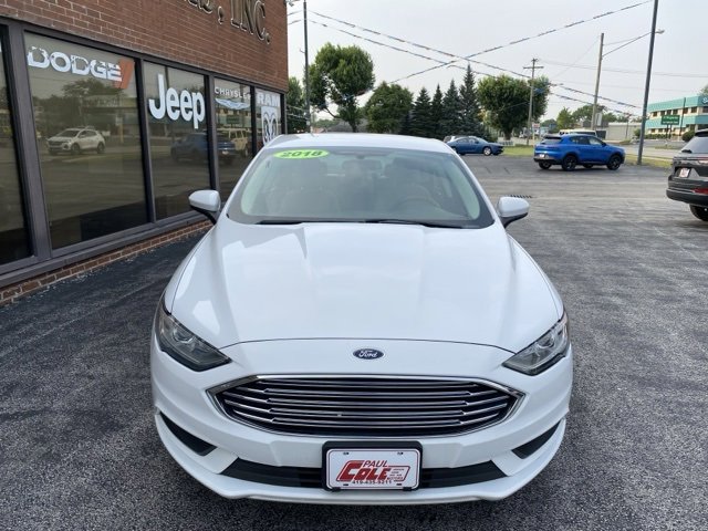 Used 2018 Ford Fusion S image 2