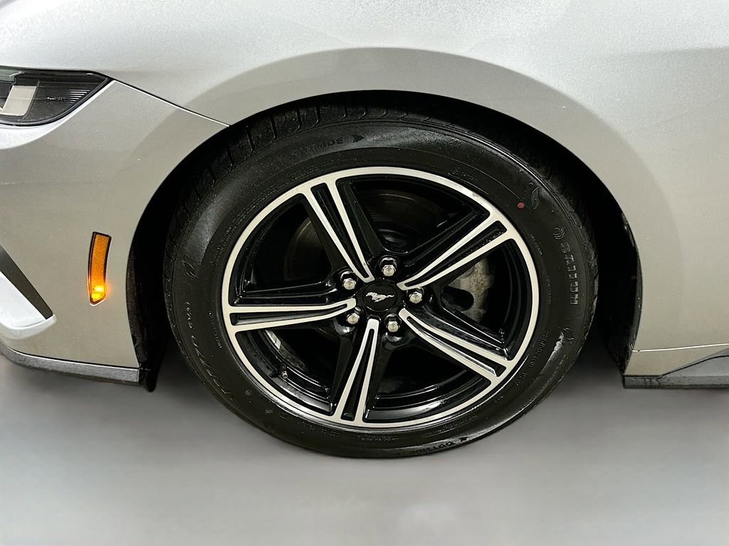 Used 2024 Ford Mustang Premium RWD image 8