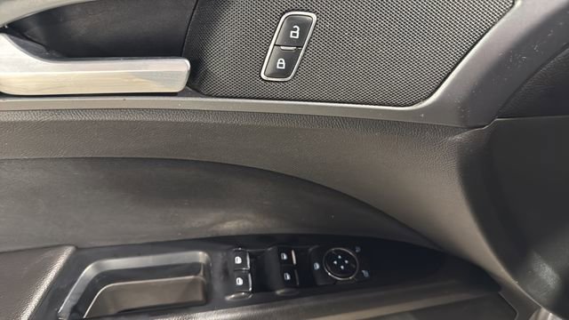 Used 2014 Ford Fusion SE image 13