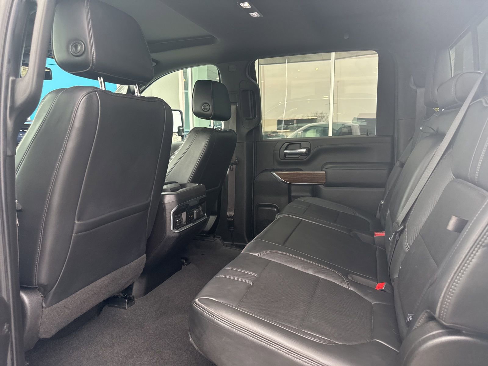 Used 2022 Chevrolet Silverado 3500 High Country w/ Safety Package II image 13