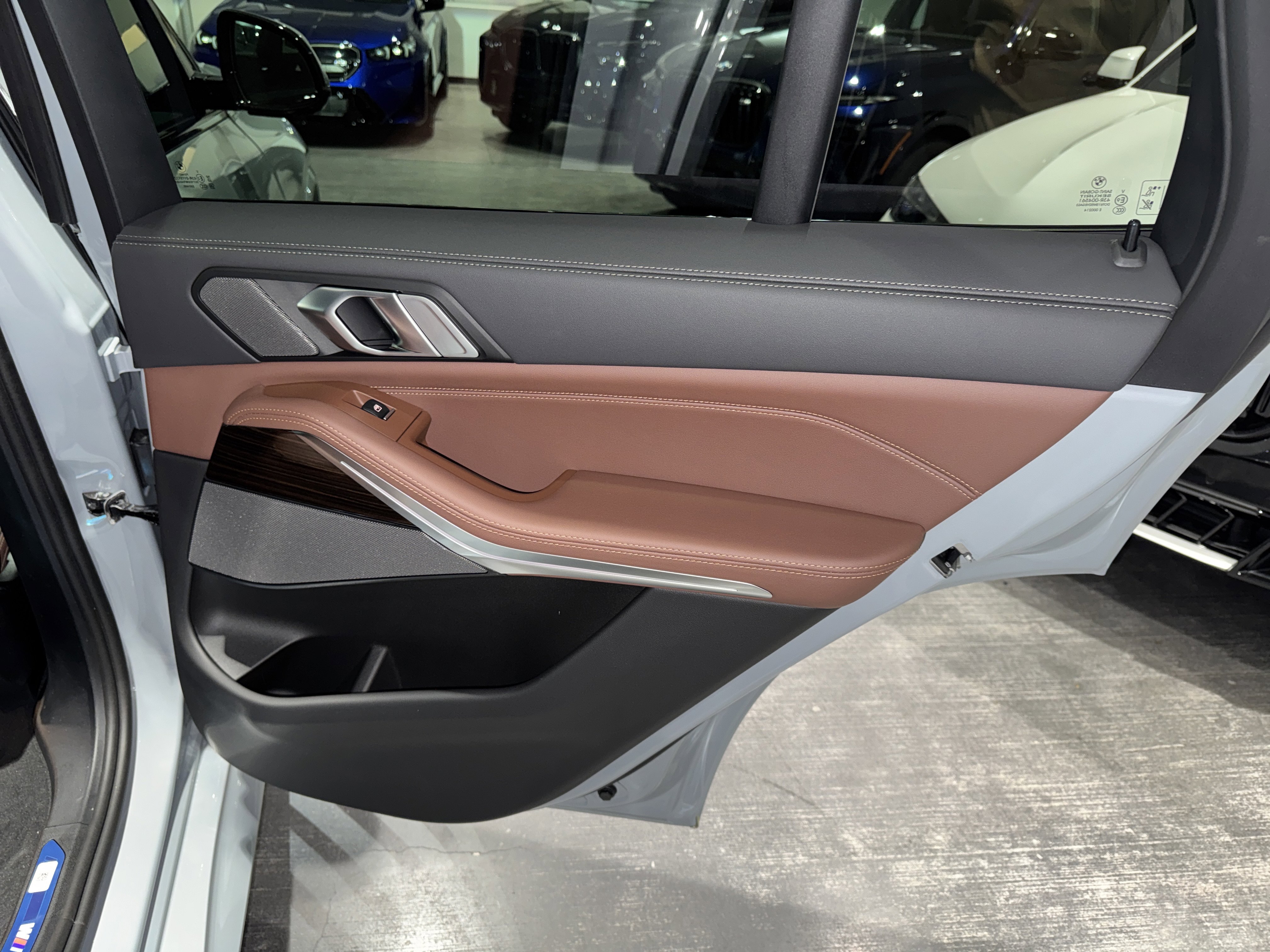 New 2026 BMW X5 xDrive40i w/ M Sport Package image 10