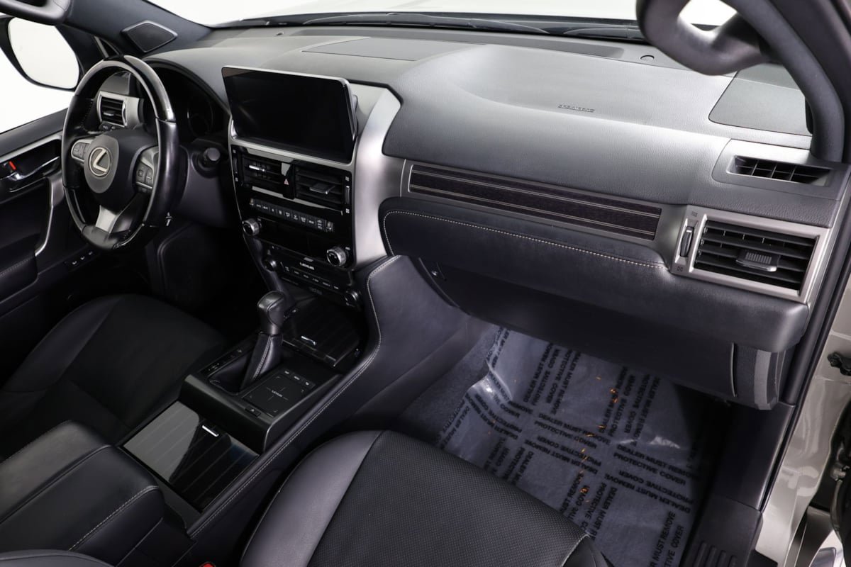Used 2023 Lexus GX 460 Premium w/ Accessory Package AWD/4WD image 41