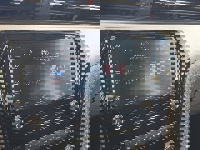 Used 2021 Volkswagen Passat 2.0T SE image 23