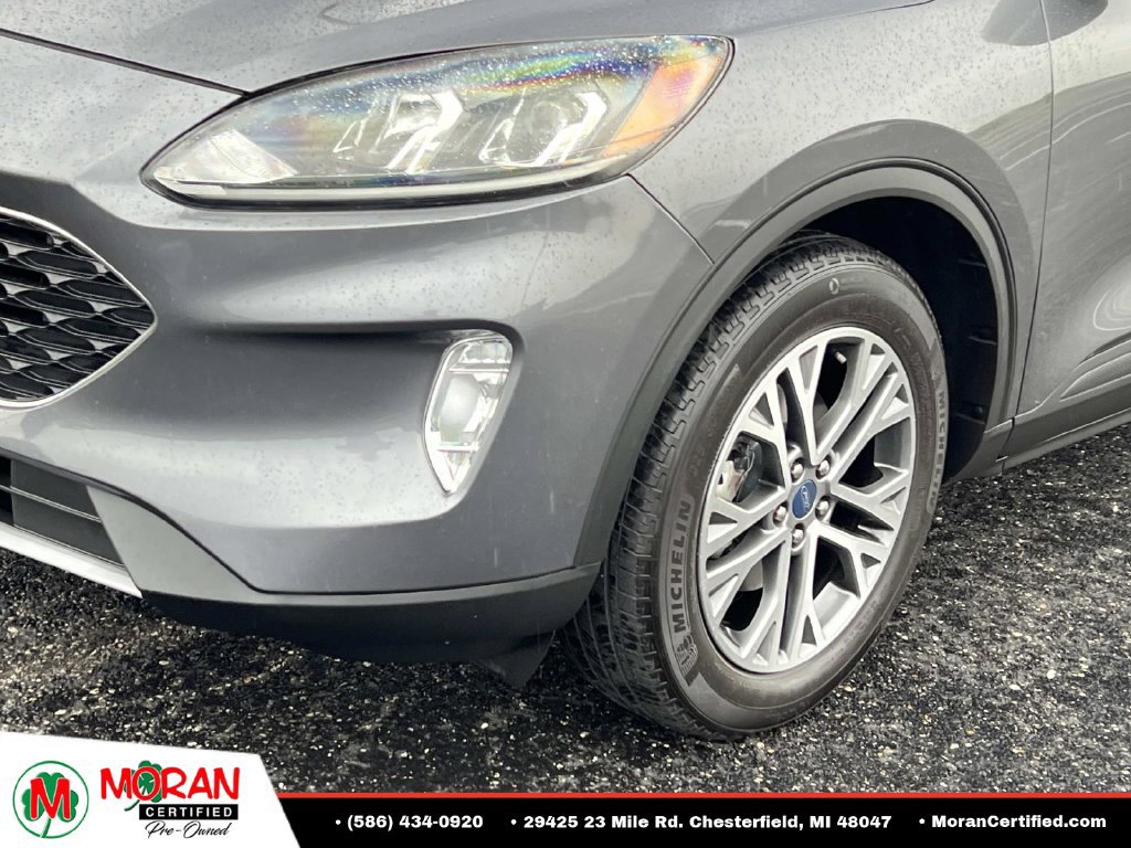 Used 2022 Ford Escape SEL w/ Technology Package AWD/4WD image 8