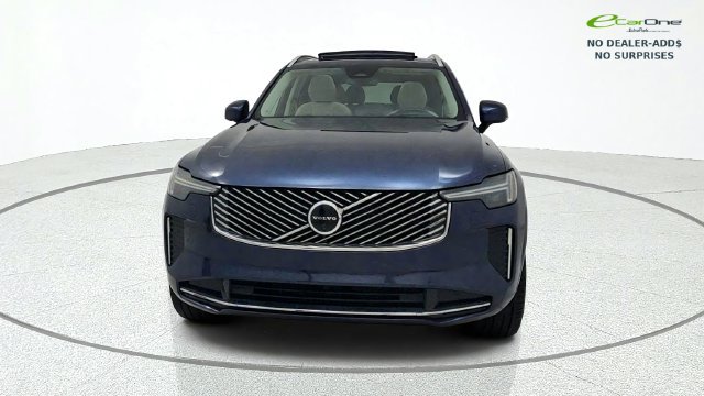 Used 2026 Volvo XC90 B6 Ultra AWD/4WD image 2