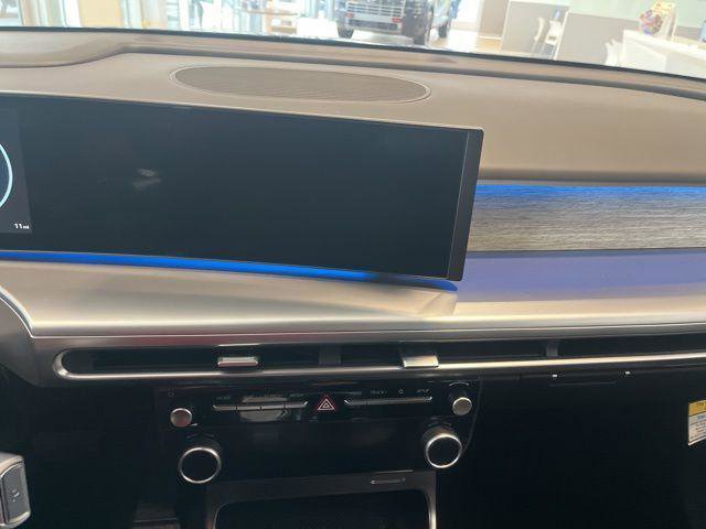 New 2026 Hyundai Ioniq 9 SEL AWD/4WD image 13