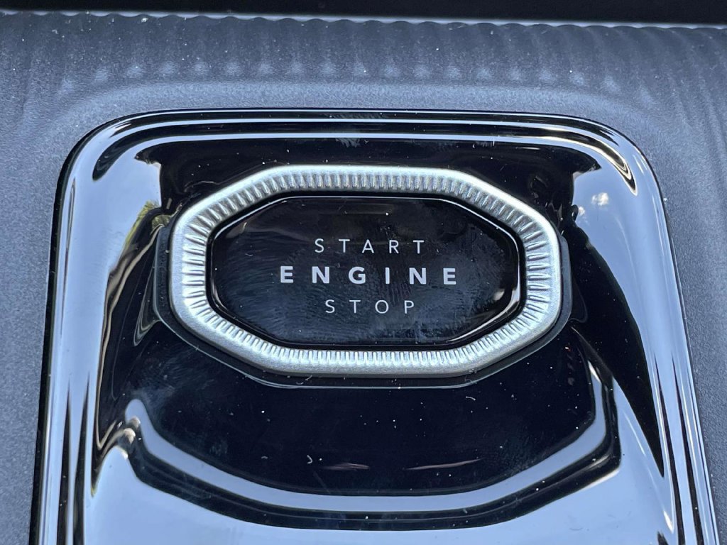 New 2026 Jeep Cherokee Laredo AWD/4WD image 36