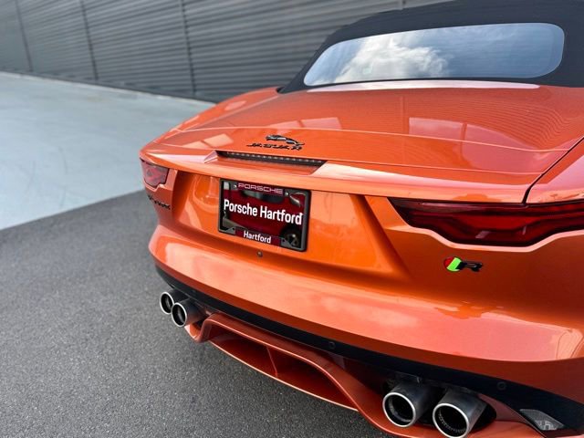 Used 2022 Jaguar F-TYPE R image 33