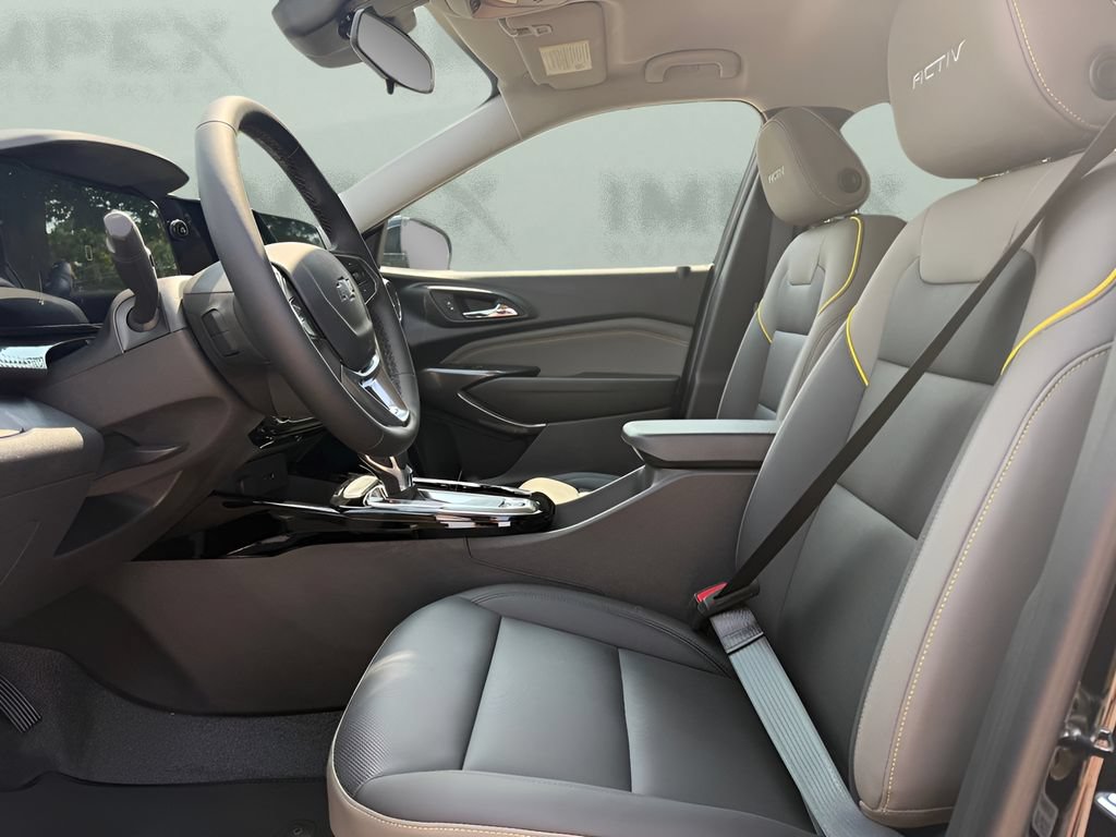 New 2026 Chevrolet Trax ACTIV w/ Driver Confidence Package FWD image 9