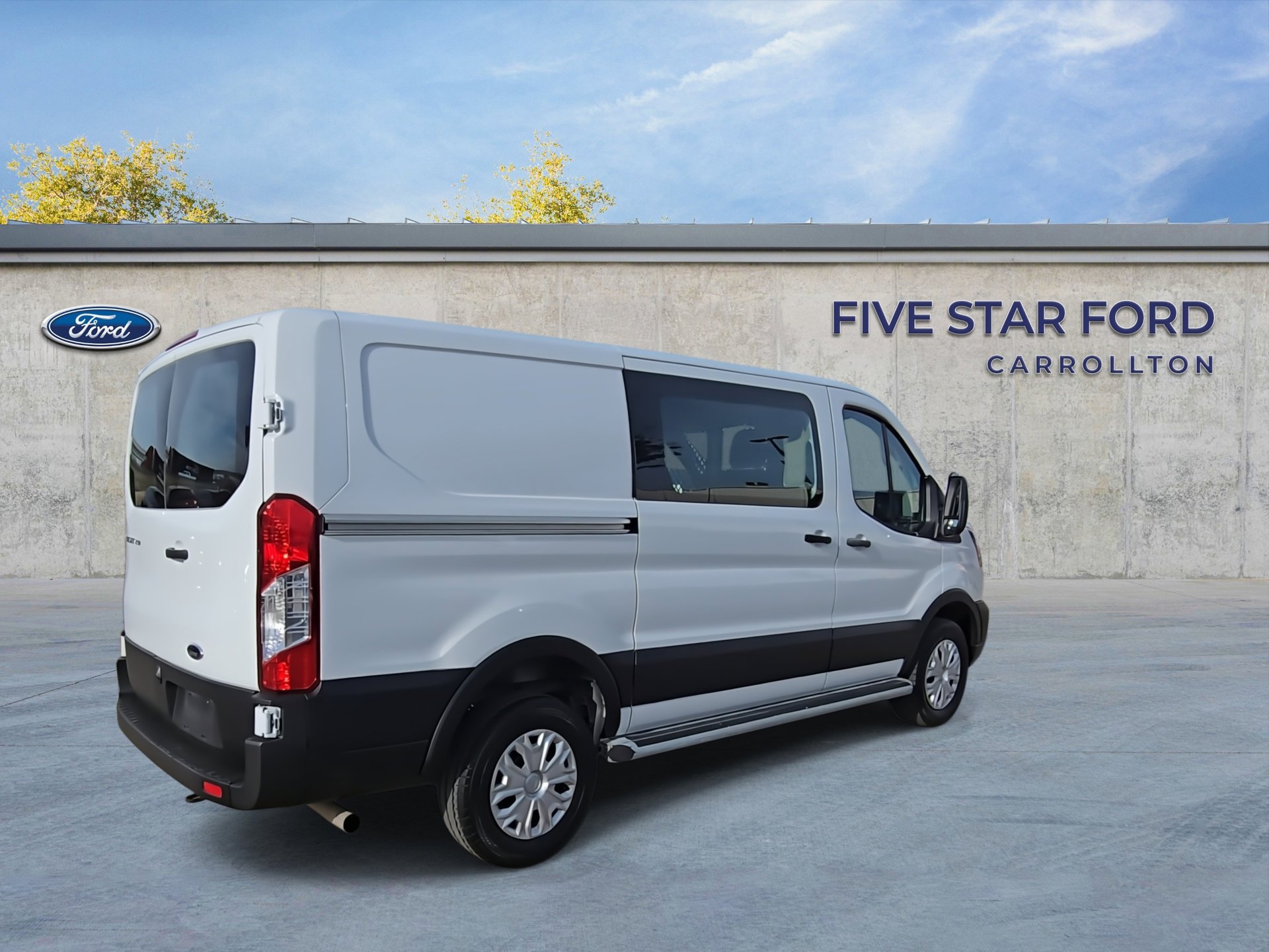 Used 2024 Ford Transit 250 Low Roof w/ Exterior Upgrade Package image 8