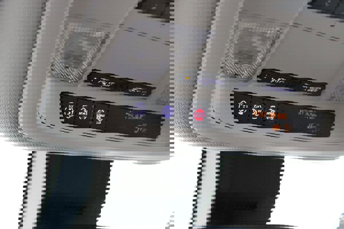 Used 2022 GMC Terrain Denali w/ Denali Premium Package image 21