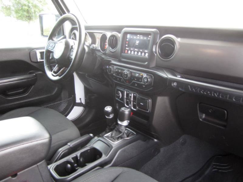 Used 2020 Jeep Wrangler Unlimited Sport AWD/4WD image 15