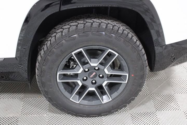 New 2026 GMC Terrain AT4 image 41