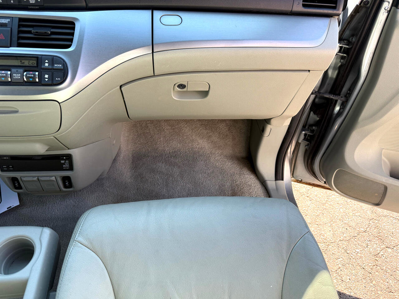 Used 2008 Honda Odyssey EX-L image 26