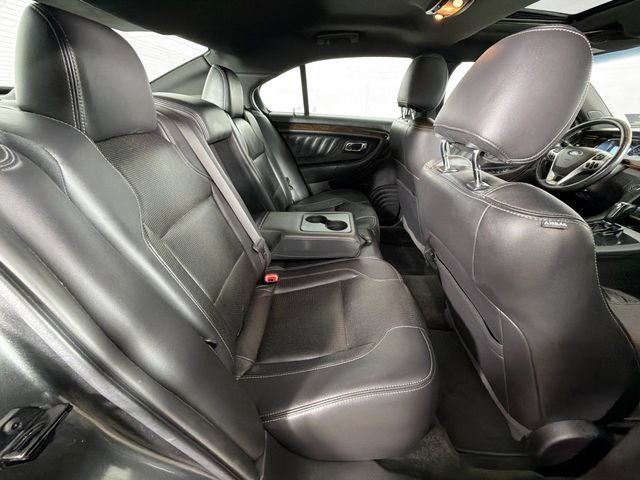Used 2018 Ford Taurus Limited AWD/4WD image 27