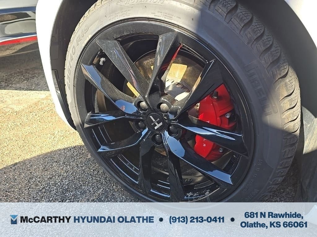 Used 2022 Tesla Model 3 Performance image 9