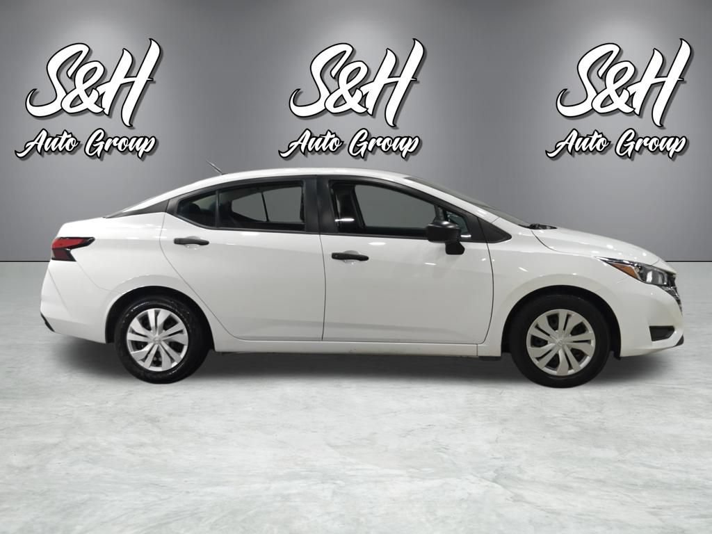 Used 2023 Nissan Versa S FWD image 23