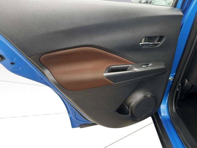Used 2023 Nissan Kicks SR FWD image 36