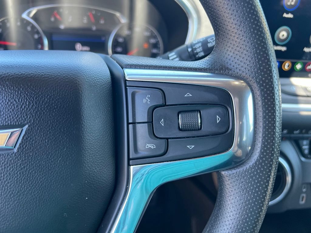 Used 2023 Chevrolet Blazer LT AWD/4WD image 41