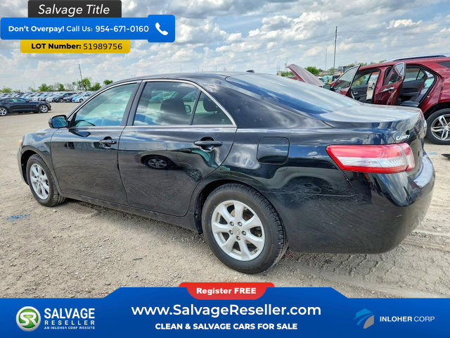 Used 2011 Toyota Camry LE w/ LE Extra-Value Pkg FWD image 3
