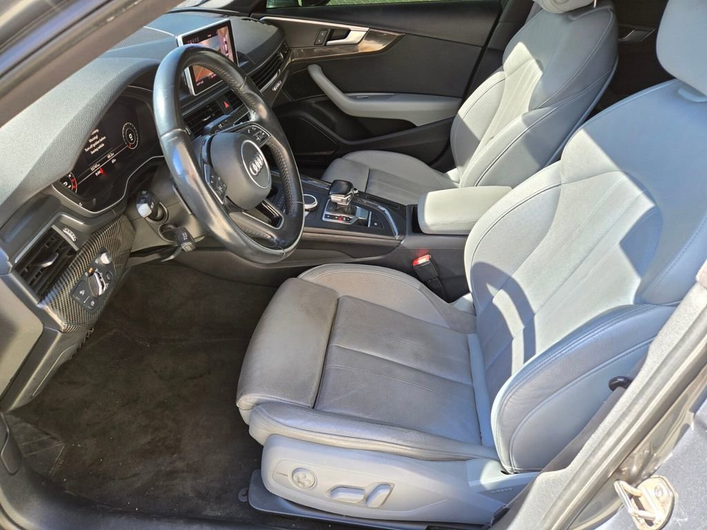 Used 2017 Audi A4 2.0T Prestige w/ Prestige Package image 6