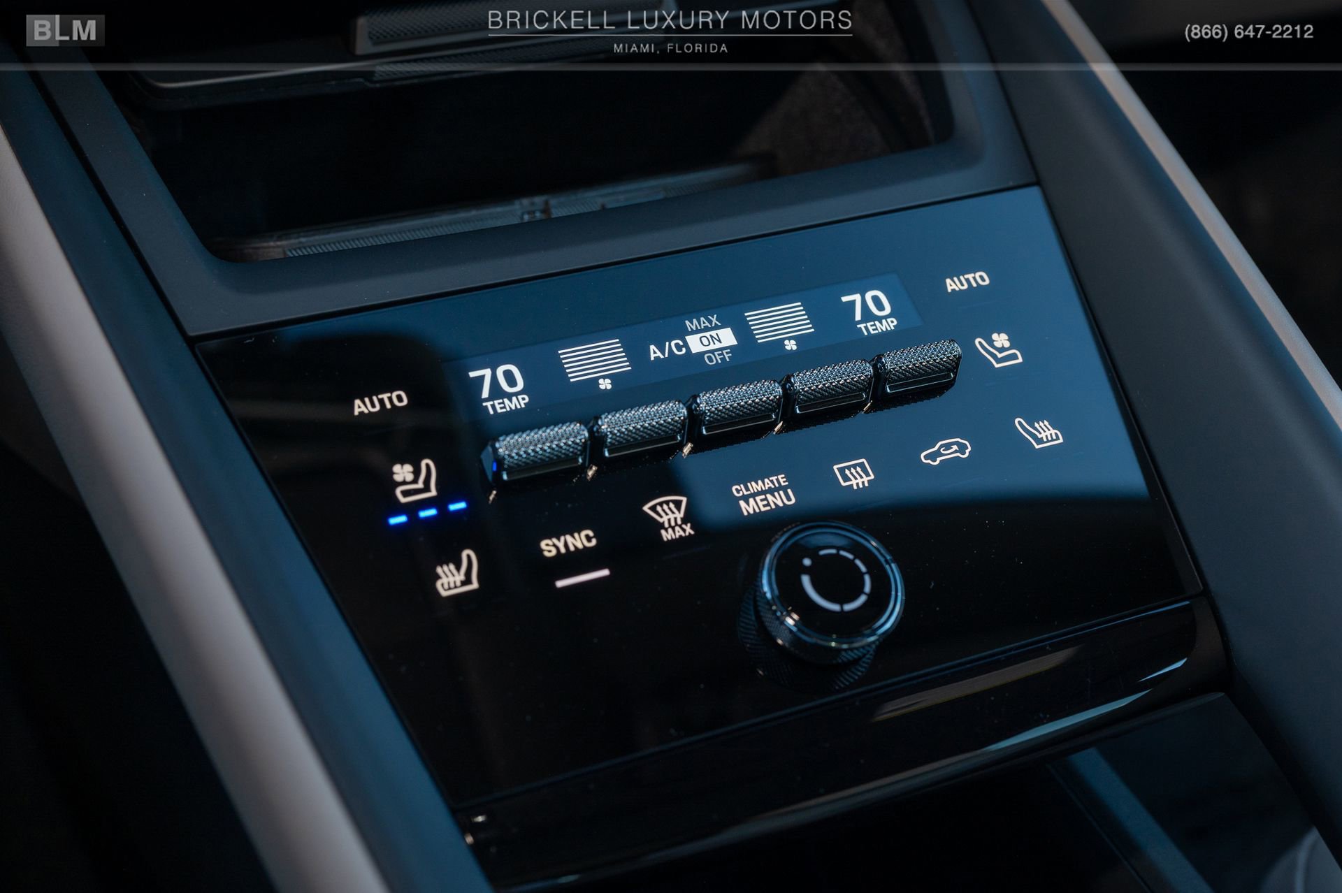 Used 2025 Porsche Macan 4 Electric image 38