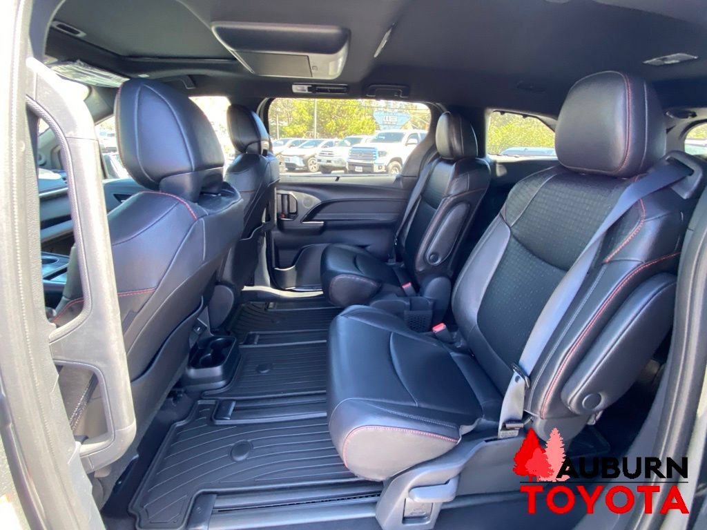 New 2026 Toyota Sienna XSE AWD/4WD image 25