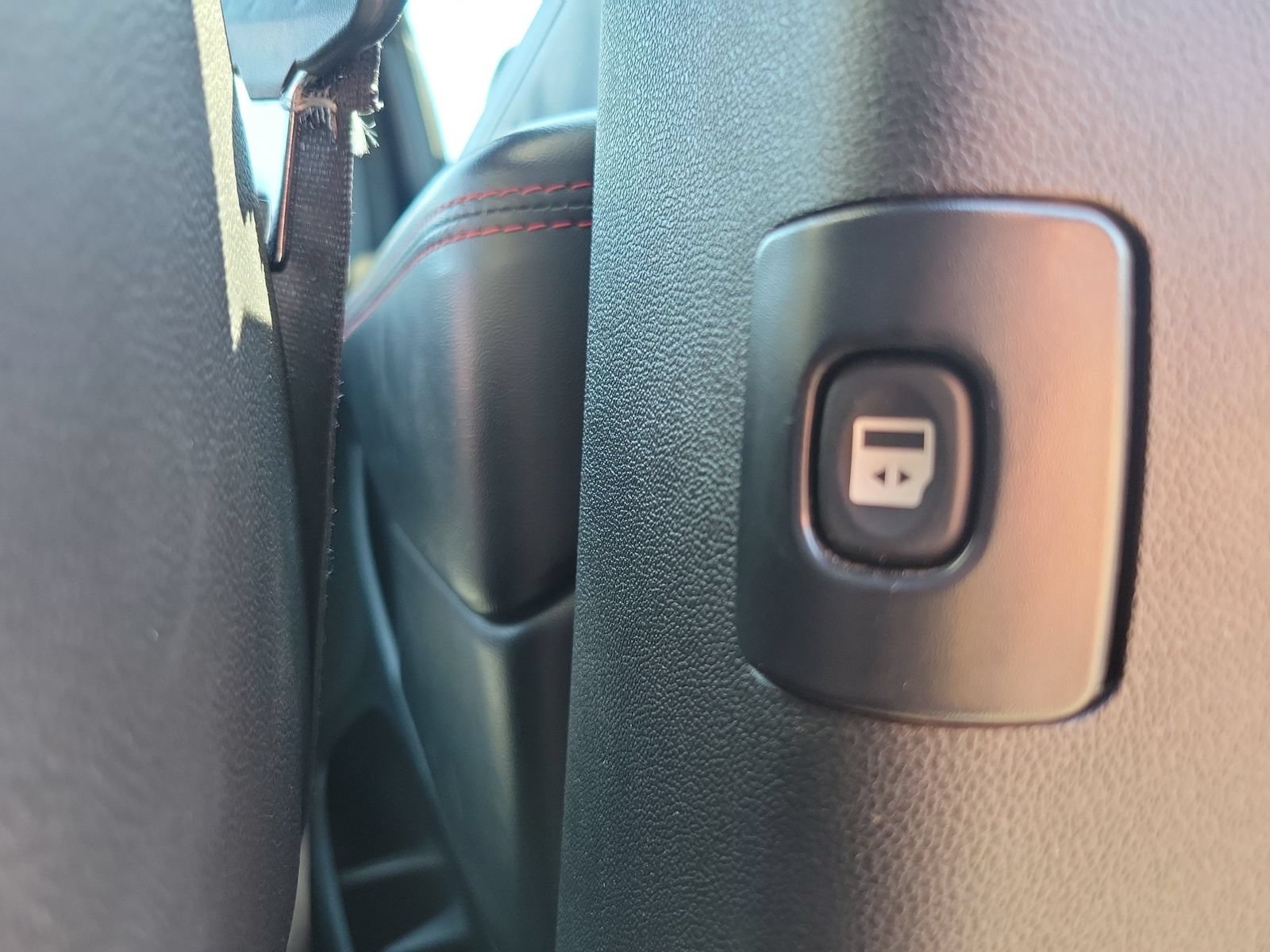 Used 2019 Dodge Grand Caravan GT FWD image 35