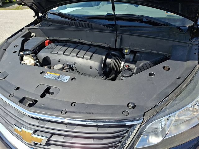 Used 2017 Chevrolet Traverse LS FWD image 37