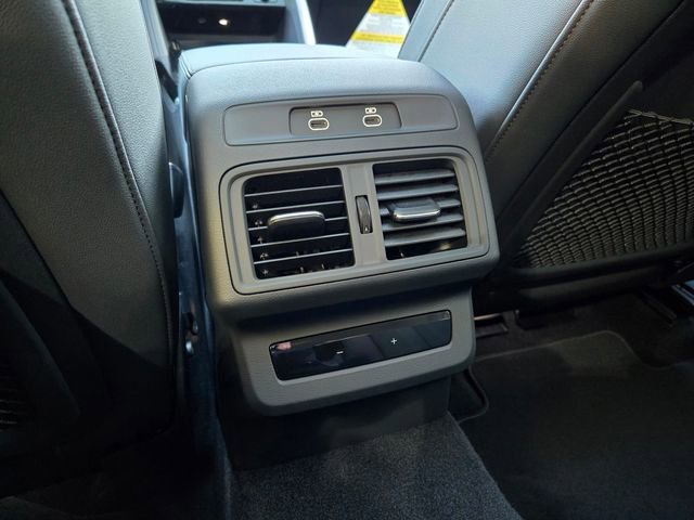 Used 2025 Audi Q5 Premium w/ Convenience Package image 12