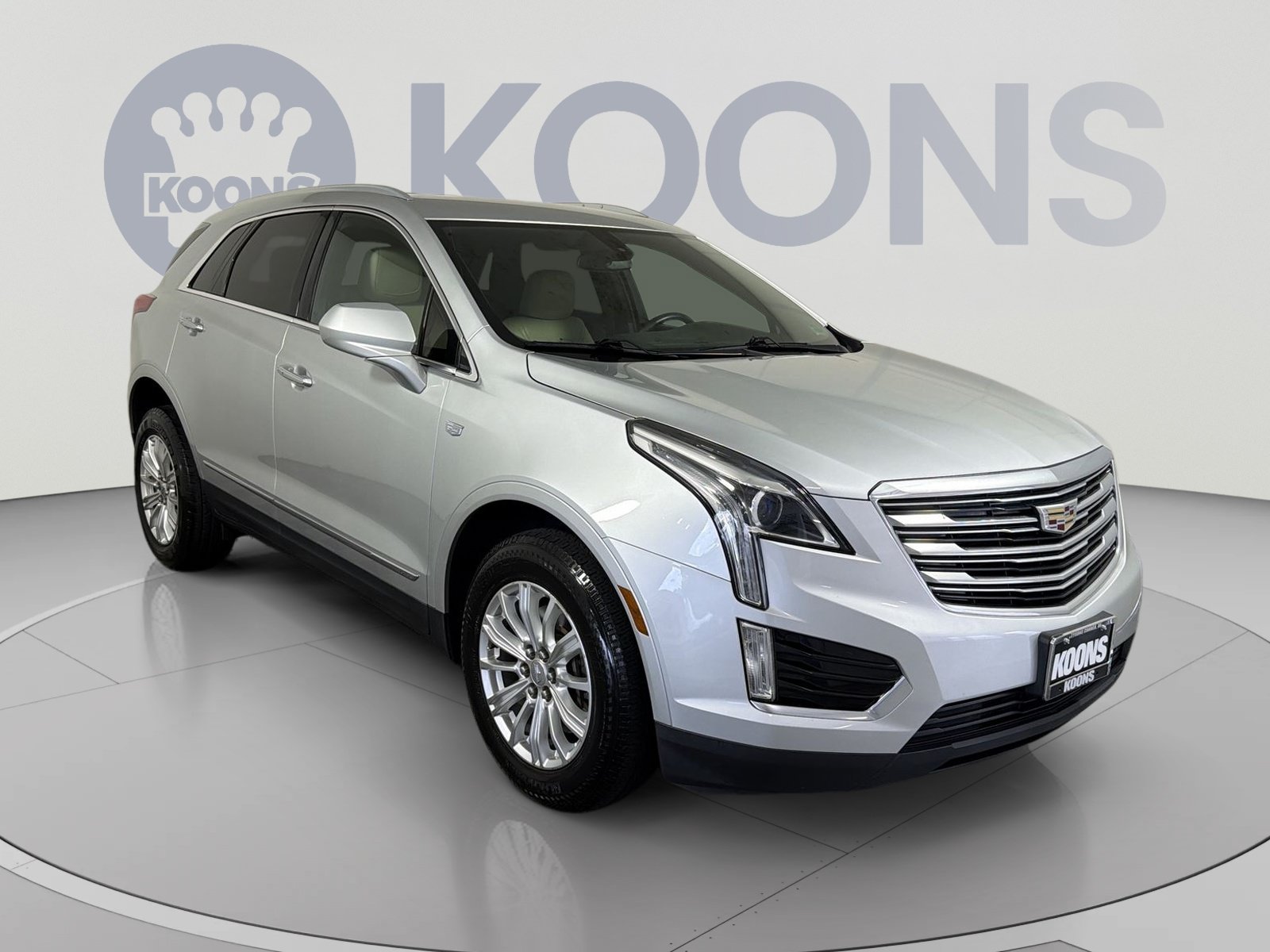 Used 2017 Cadillac XT5 FWD image 10