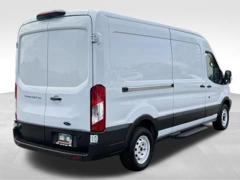 Used 2018 Ford Transit 150 148 Medium Roof RWD image 6