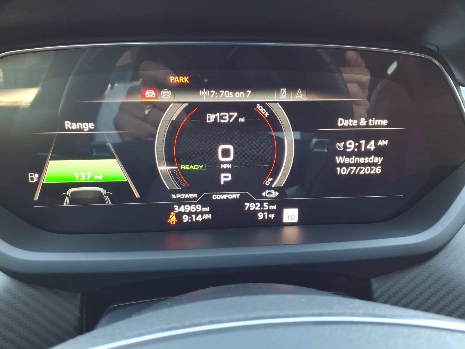 Used 2024 Audi e-tron GT Prestige w/ Prestige Package AWD/4WD image 32