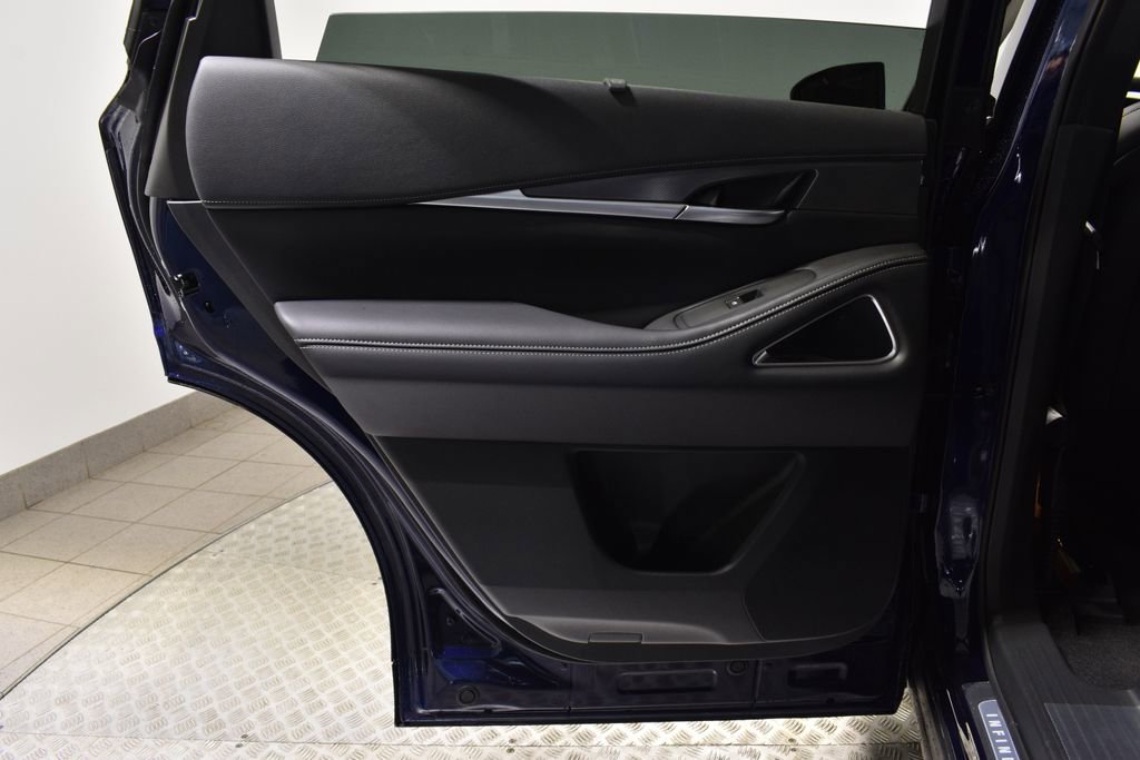 New 2026 INFINITI QX60 Luxe w/ Cargo Package image 28