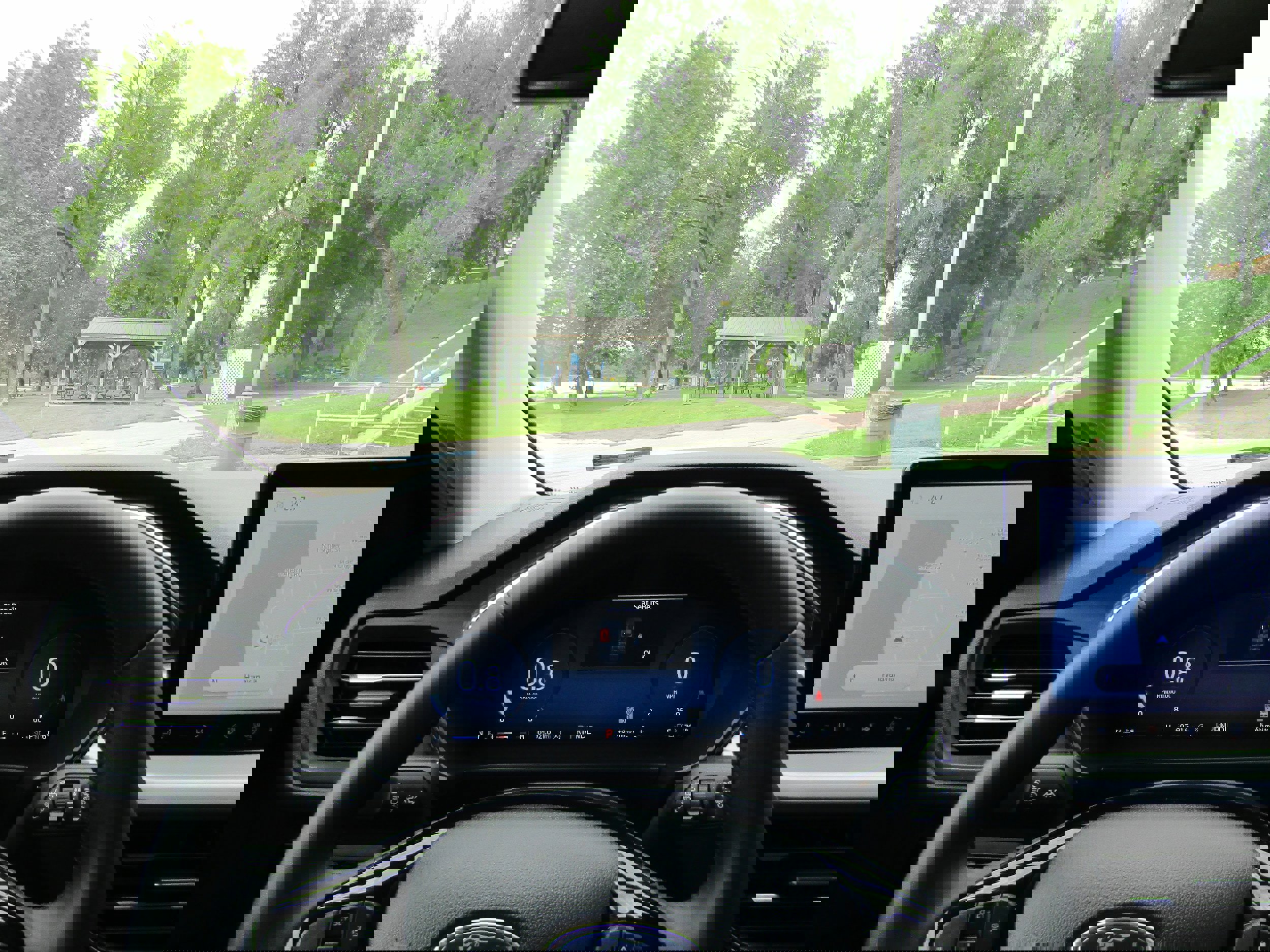 Certified 2023 Ford Escape Platinum image 23