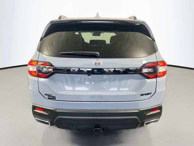 Used 2025 Honda Pilot Sport image 7